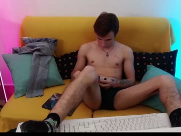 brave_boy1  27-10-2021 Recorded Video Webcam